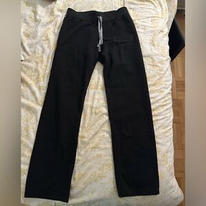 Scrub bottoms